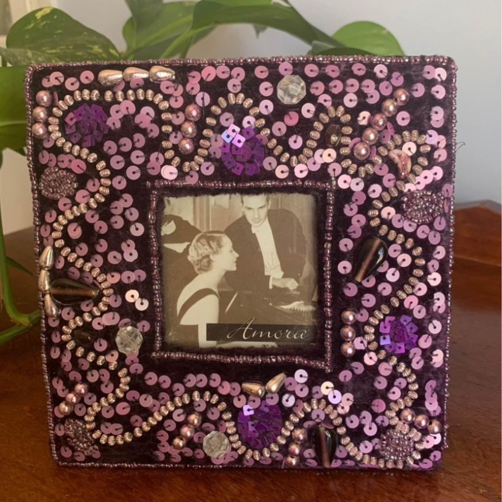 New Beautiful Purple Sequin Frame